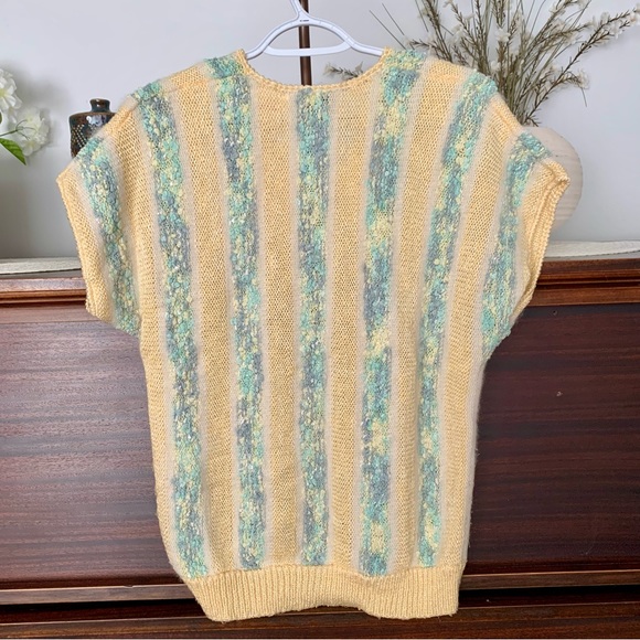 Franco Valeri Short Sleeve Textured Fuzzy Knit Top, Vintage, Size Large - Picture 4 of 8